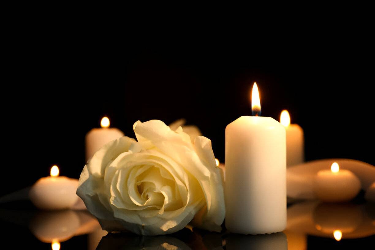 image of candle and flower
